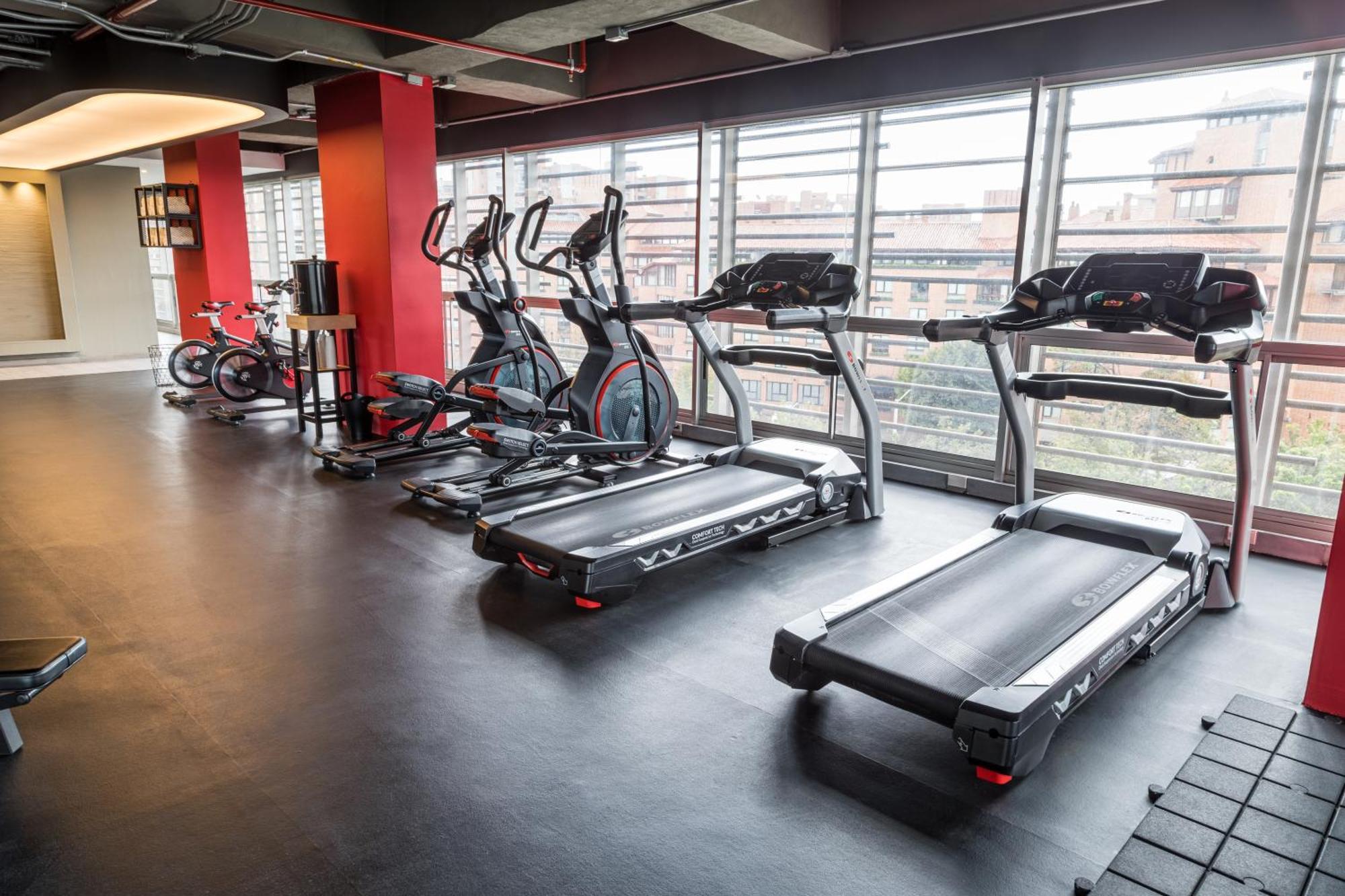 Sonesta Hotel Богота Екстер'єр фото A gym in India